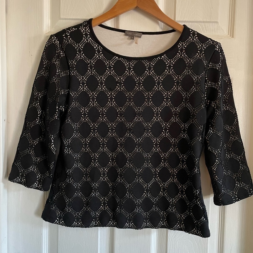 Vince Camuto | black 3/4  sleeve top  size S